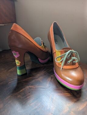 Ellie Shoes 70s Style Platform Heels Size 11